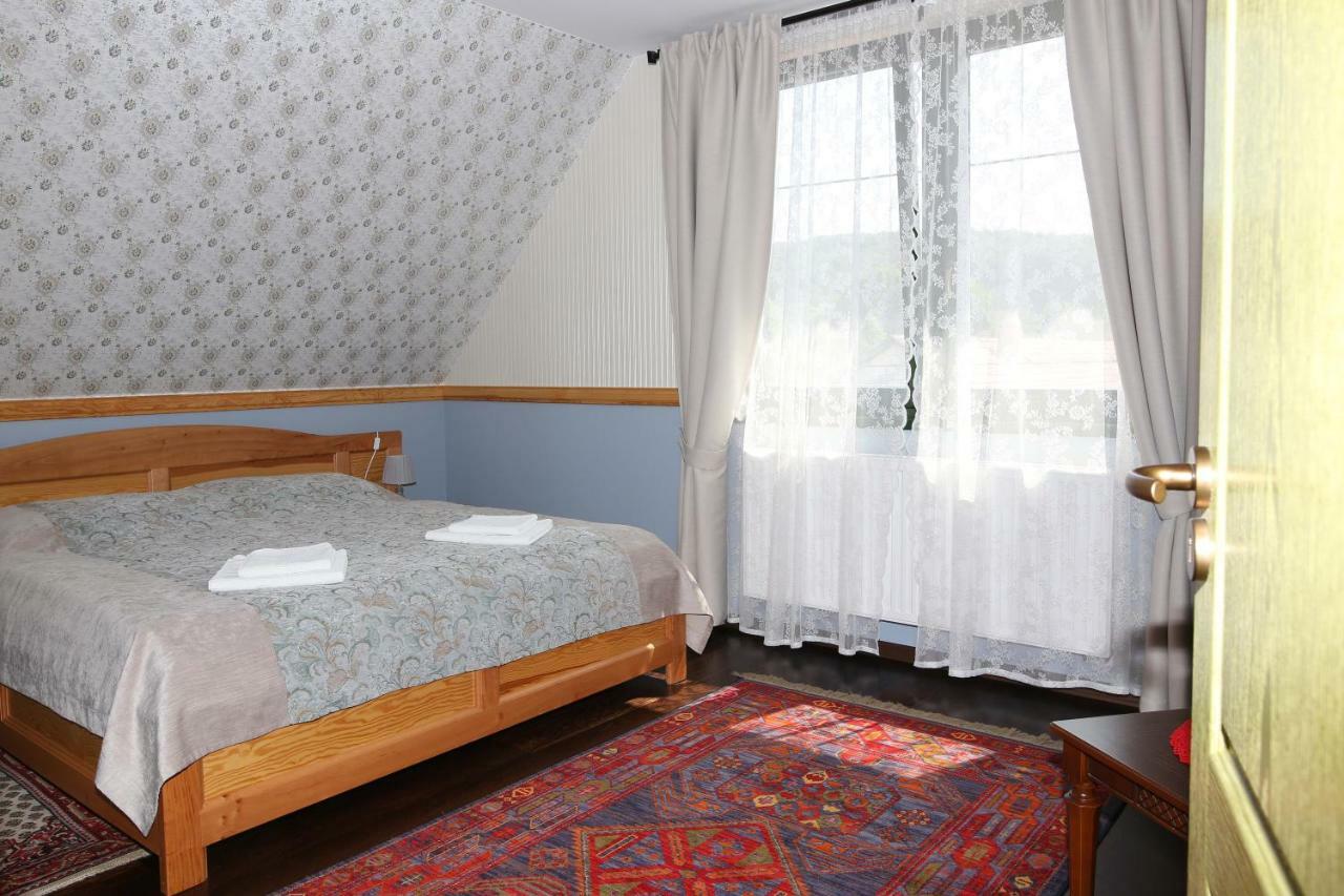 Sasfeszek Vendeghaz Hotel Zirc Luaran gambar