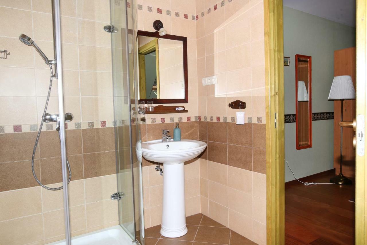 Sasfeszek Vendeghaz Hotel Zirc Luaran gambar